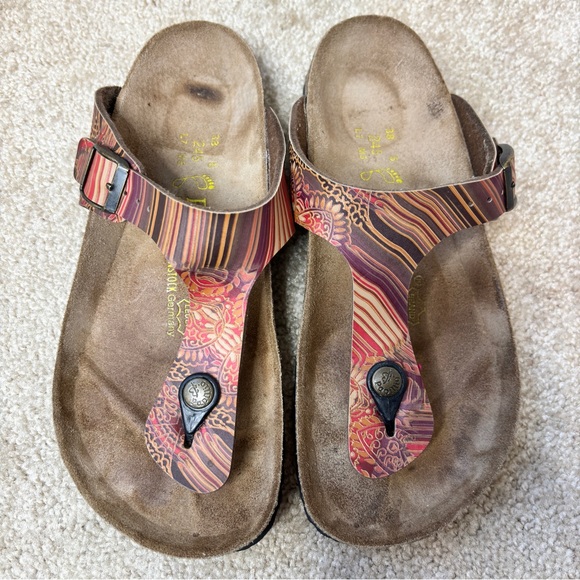 Birkenstock Papillio Gizeh Red Purple Geometric Print Sandal Size 38 Regular - Picture 4 of 12